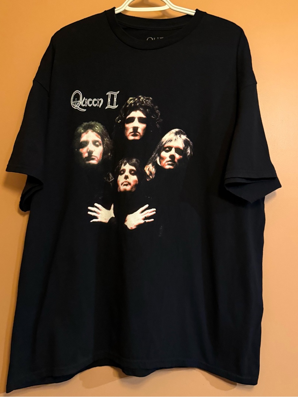 Queen II Men’s XXL Black Graphic Band Tee Double Sided Classic Rock